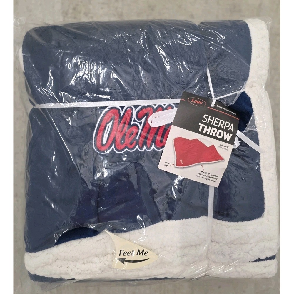NEW Super Soft Sherpa Throw Ole Miss 50 x 60‎